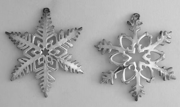 1977 Boxed set of 2 Silver Plated Snowflakes by Reed and Barton